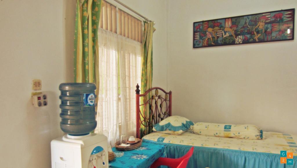 Griya 24 Homestay Medan Exterior photo